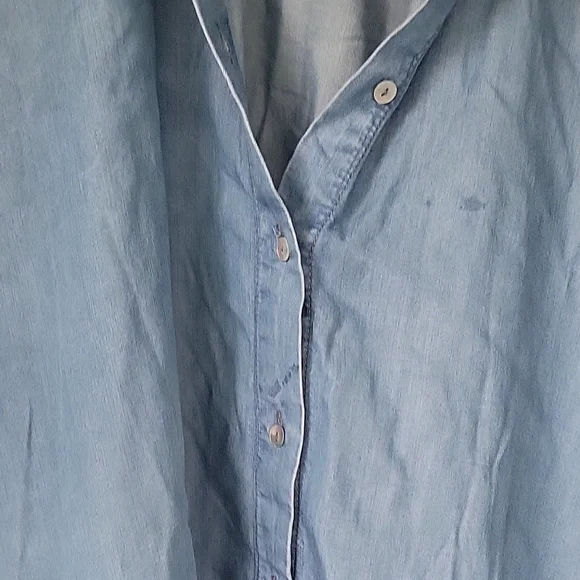 Zata Blue Ruffled Button-Up Shirt - Picture 5 of 6